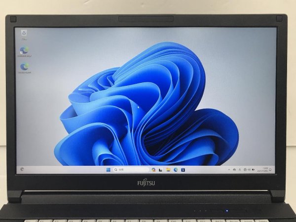 画像2: 富士通 LIFEBOOK A579/B (Celeron-4205U 1.8Ghz/8GB/500GB/DVDマルチ/Windows11 Pro/15.6インチ)