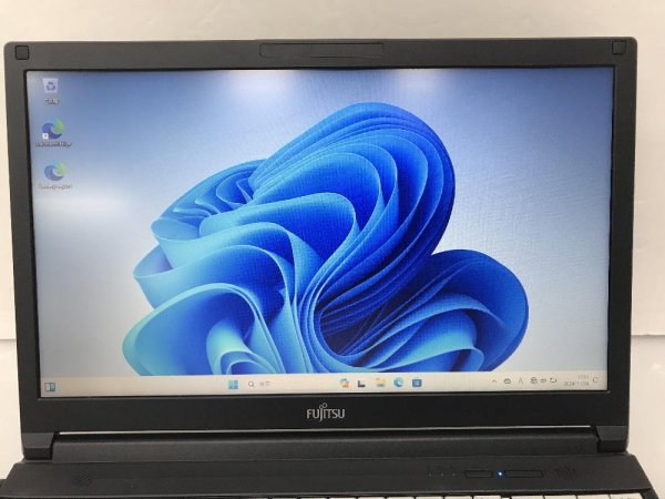 画像2: 富士通 LIFEBOOK A579/A (Core i3-8145U 2.1Ghz/8GB/SSD 256GB/Wi-Fi/DVDマルチ/Windows11 Pro/15.6インチ)