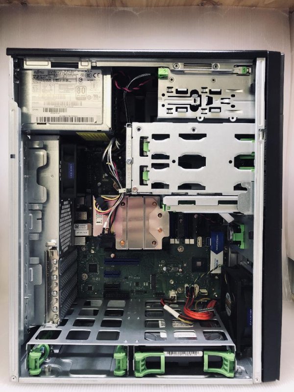 画像4: 富士通 CELSIUS W580 (Xeon E-2124G 3.4GHz/8GB/SSD 512GB+HDD 1TB/DVDマルチ/Windows11 Pro) タワーPC