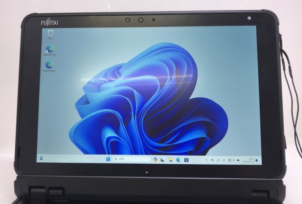 画像2: 富士通 ARROWS Tab Q5011/GB (Pentium Silver N6000 1.1GHz/8GB/256GB/Wi-Fi/Webカメラ/Windows 11 Pro/10.1インチ)