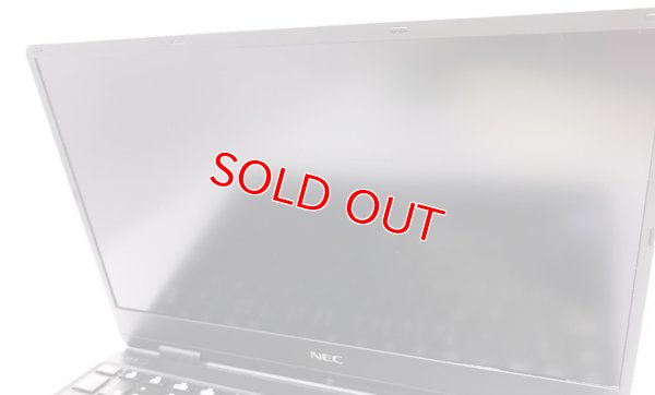 画面中央上付近横に傷あり