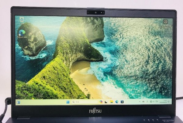 画像2: 富士通 LIFEBOOK U938/V (Core i5-8350U 1.7GHz/4GB/SSD 256GB/Wi-Fi/Webカメラ/Windows11 Pro/13.3インチ)