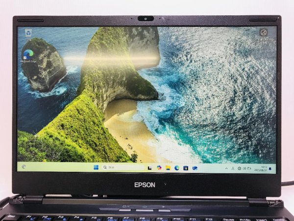 画像2: [B級品] EPSON Endeavor NA520E (Core i5-8265U 1.6GHz/8GB/SSD 256GB/Wi-Fi/Webカメラ/Windows11 Pro/13.3インチ)