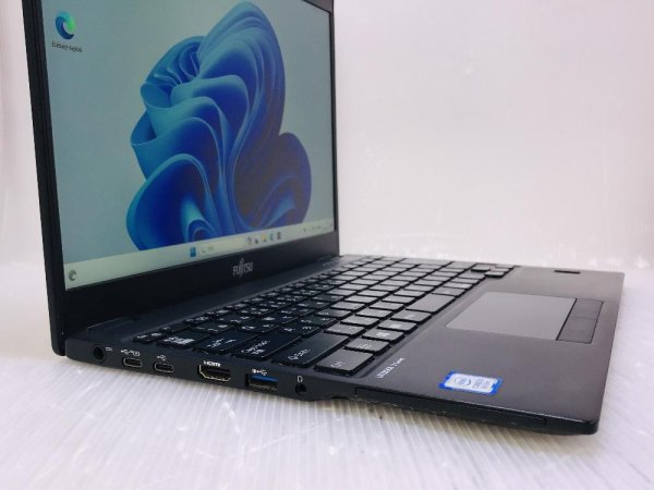 画像6: 富士通 Lifebook U939/B (Core i5-8365U 1.6GHz/4GB/SSD 128GB/Wi-Fi/Webカメラ/Windows 11 Pro/13.3インチ)