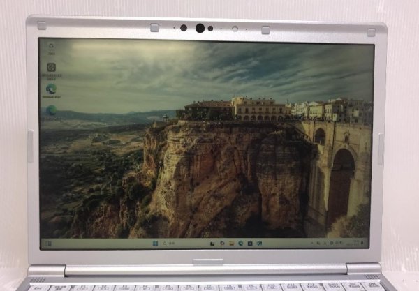 画像2: Panasonic Let's note CF-SV7RDCVS (Core i5-8350U 1.7GHz/8GB/SSD 256GB/Wi-Fi/Webカメラ/Window11 Pro/12.1インチ)