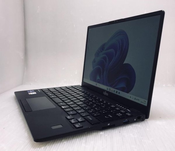 画像6: 富士通 Lifebook U9311/F (Core i5-1145G7 2.6GHz/8GB/SSD 256GB/Wi-Fi/Webカメラ/Windows 11 Pro/13.3インチ)