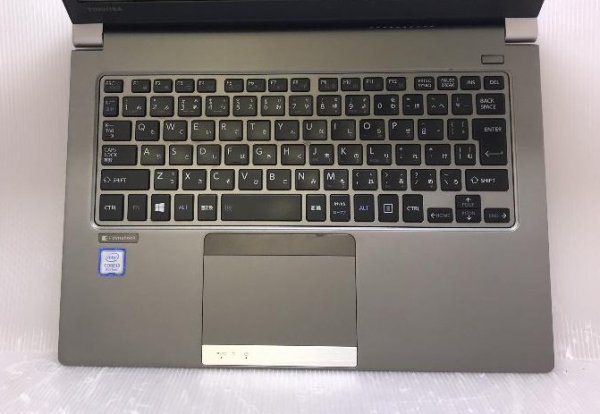 画像3: 東芝 Dynabook R63/DN (Core i3-8130U 2.2GHz/8GB/SSD 128GB/Wi-Fi/Webカメラ/Windows11 Pro/13.3インチ) (3)
