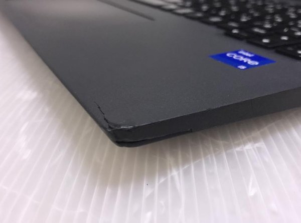 ボディ割れあり