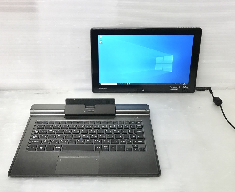 東芝 dynabook V713/H (Core i5 3339Y 1.5GHz/4GB/SSD 128GB/Webカメラ