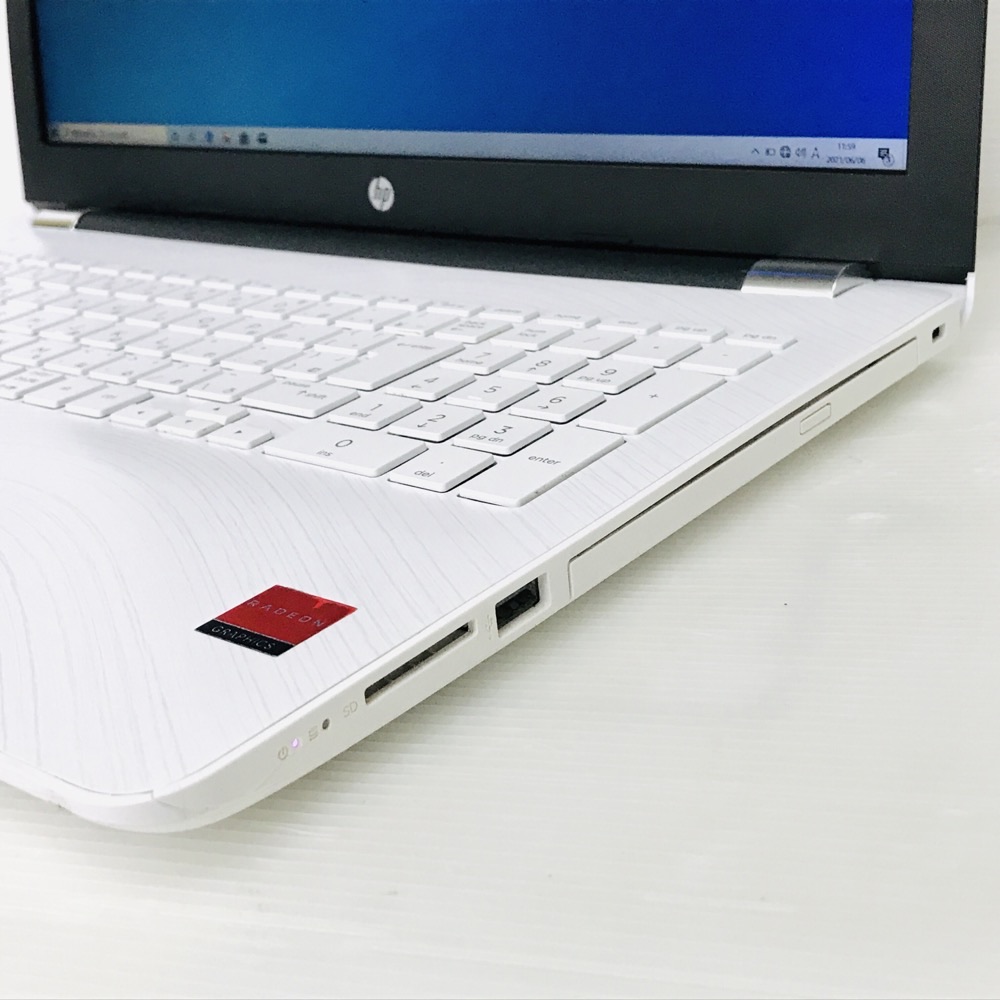 HP 15-bw001AX(A10-9620P 2.5GHz/8GB/SSD256GB/DVDRW/Wi-Fi/WEBカメラ