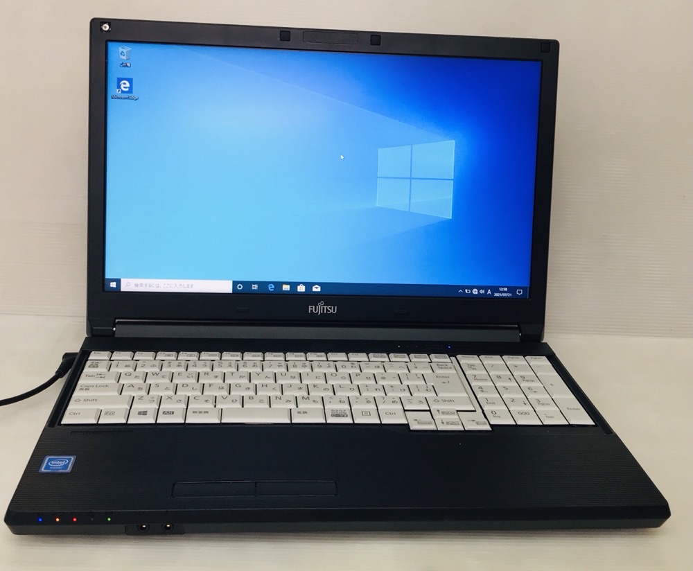 15.6型ビジネスノート 第6世代CPU テンキー 富士通 LIFEBOOK A576/R