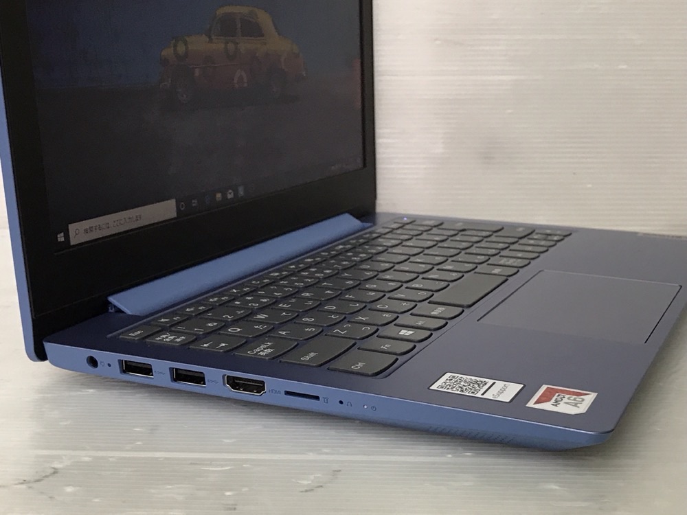 IdeaPad slim150 11.6 AMD A6 4GB 64GB MMC