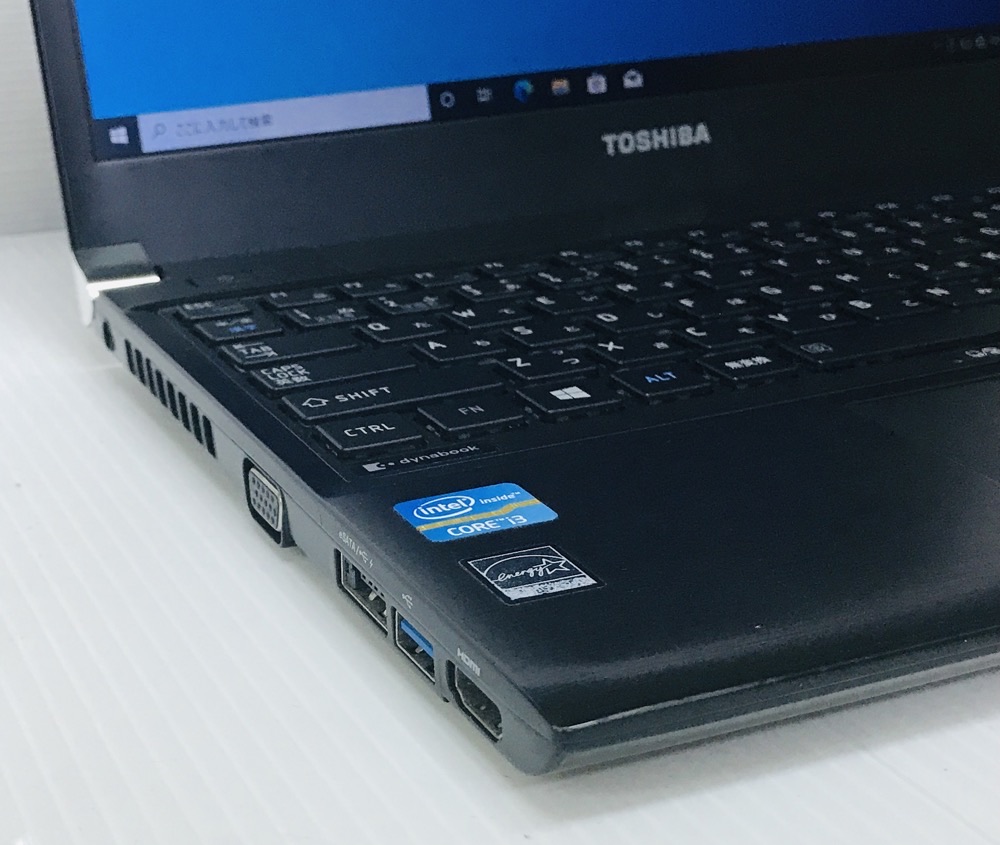東芝 dynabook R73/BN i3 7世代 SSD128GB