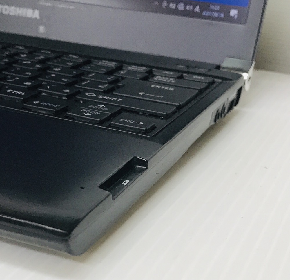 東芝 Dynabook R732/G (Core i3 3110M 2.4GHz/4GB/SSD 128GB（mSATA