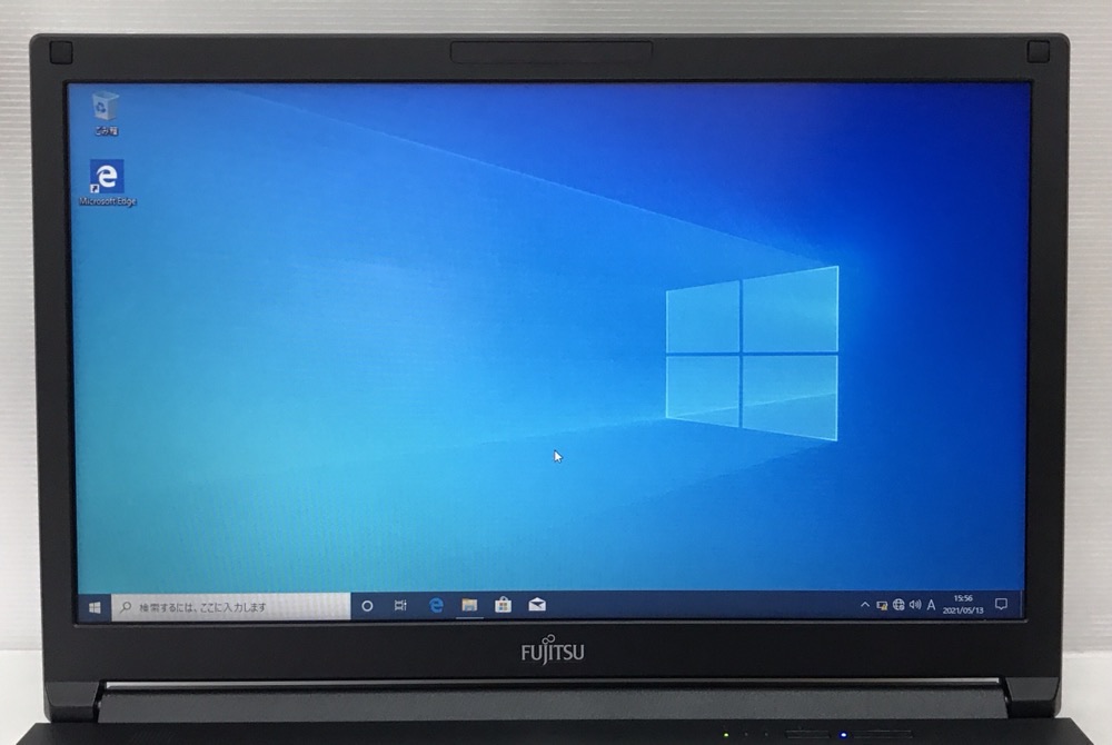 FUJITSU 15.6インチノート　i5 8365 12GB  500GB